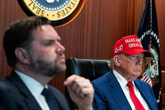 Трамп примет в Белом доме Тима Кука, Сергея Брина и других лидеров IT-отрасли