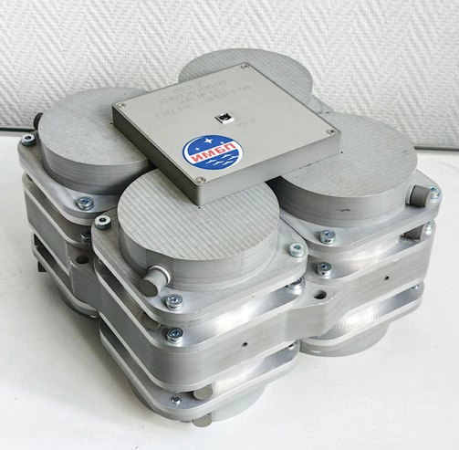 Детальный обзор новой необычной «космической лаборатории» России — «Бион-М» № 2. Её конструкция, орбита, цели, видео запуска.