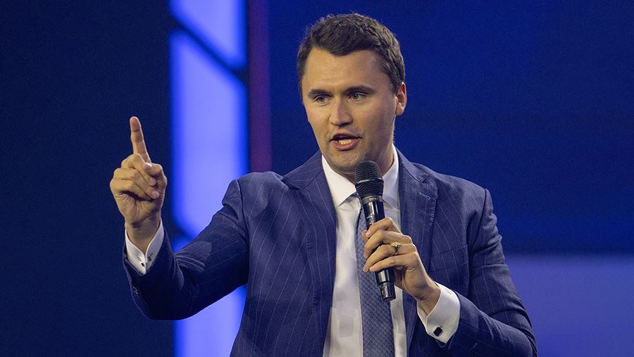 AP сообщило о пребывании Чарли Кирка в критическом состоянии