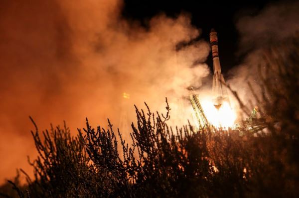 Детальный обзор новой необычной «космической лаборатории» России — «Бион-М» № 2. Её конструкция, орбита, цели, видео запуска.