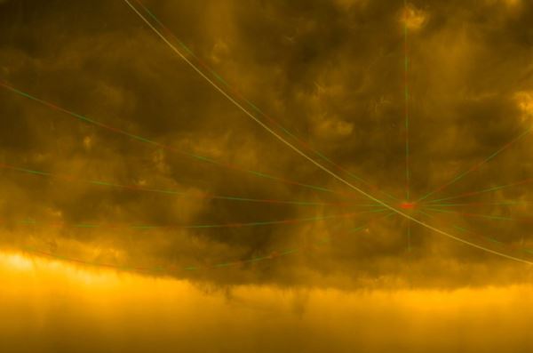 Впервые в истории удалось увидеть южный полюс Солнца