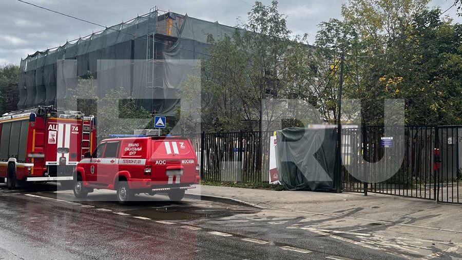 Спасатели завершили работы на месте обрушения в школе на востоке Москвы