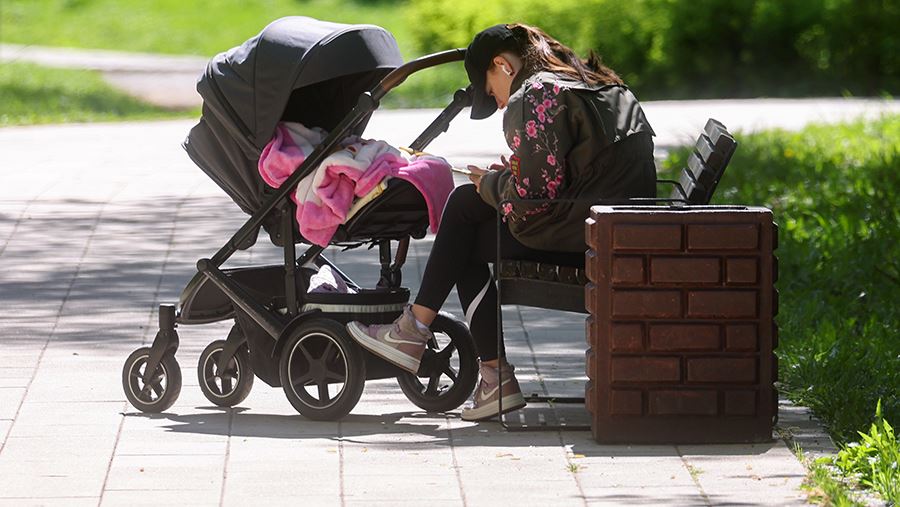 Ставку по семейной ипотеке при рождении третьего ребенка могут снизить до 4%