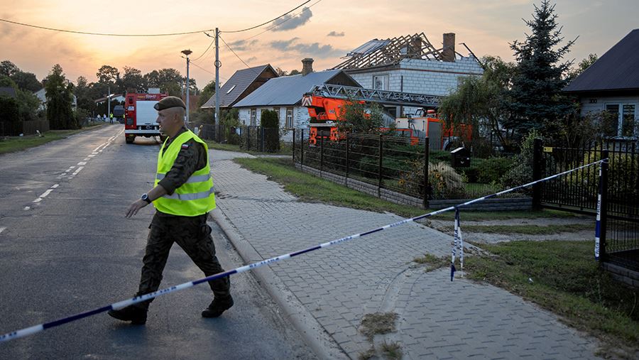 В посольстве РФ заявили об отсутствии реакции Варшавы на инициативу Минобороны о консультациях