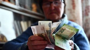 v-socfonde-rasskazali-o-povyshenii-vyplat-rabotajushhim-pensioneram-54e6be9.jpg